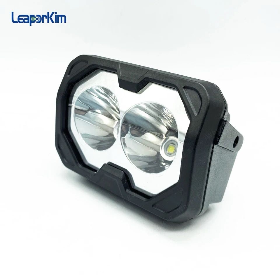Leaperkim Front Light (Sherman S)